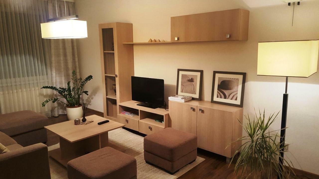 Apartamentai Dainu Siauliai  Exterior photo